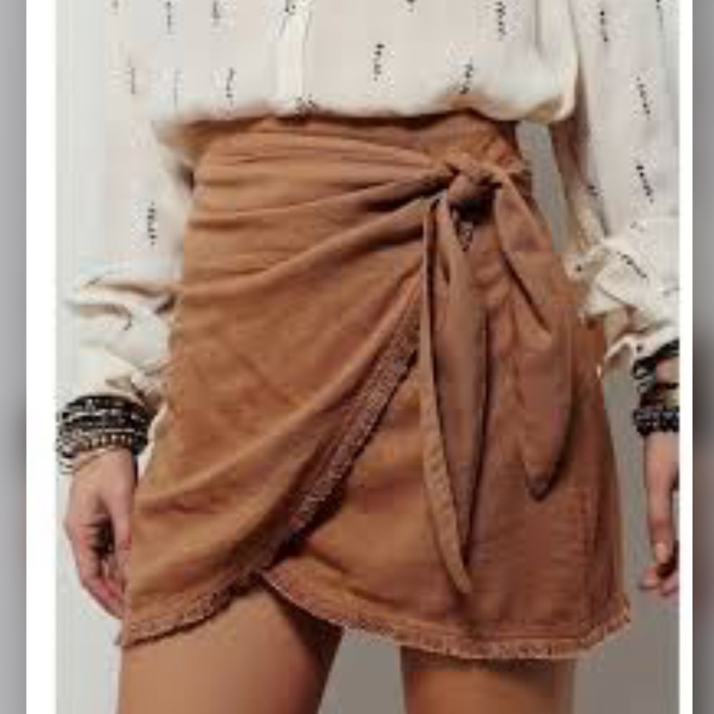Earthbound Trading Co skirt - M, but fits like size Small